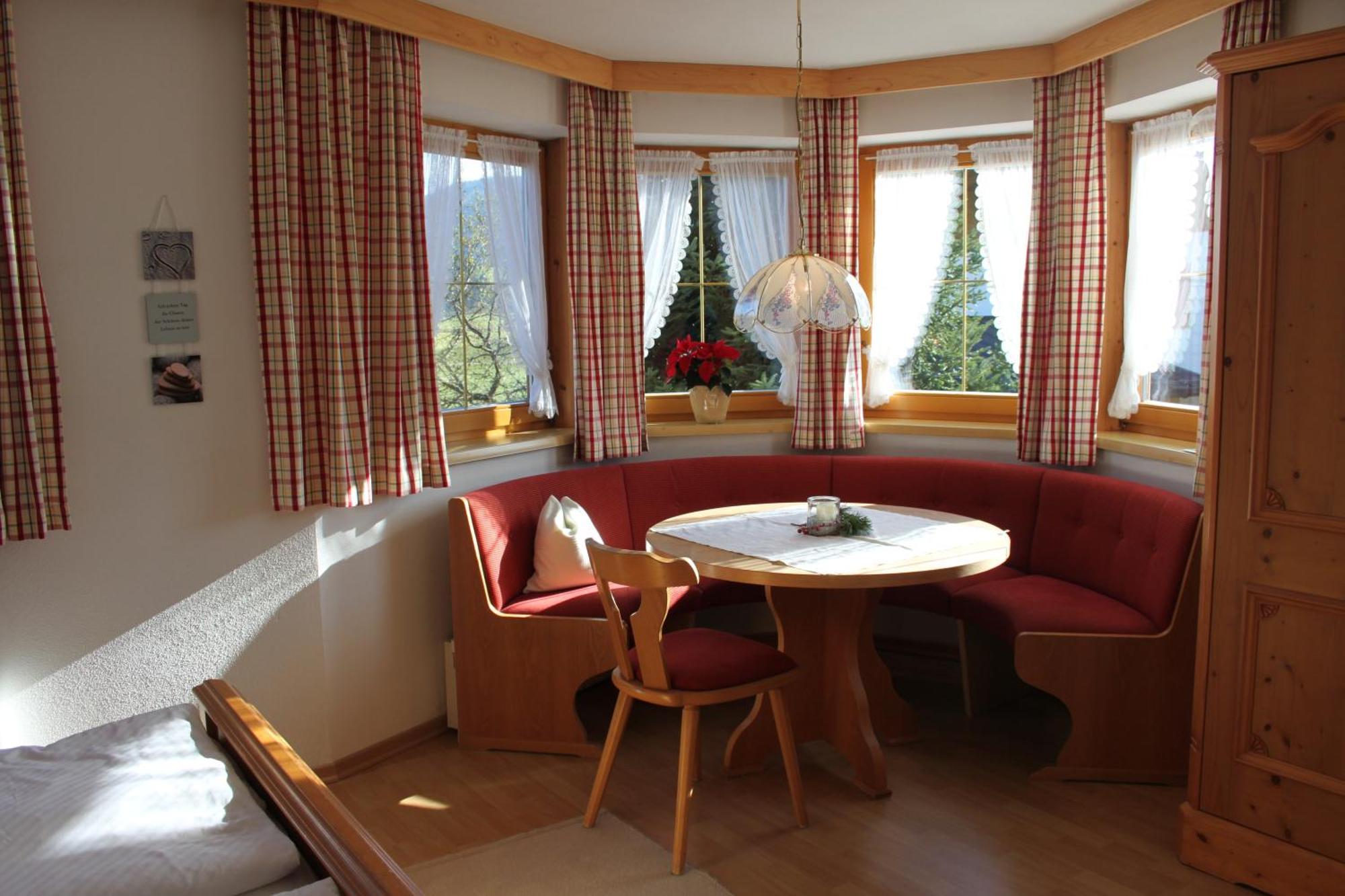 Huettschmiedhof Villa Kossen Room photo